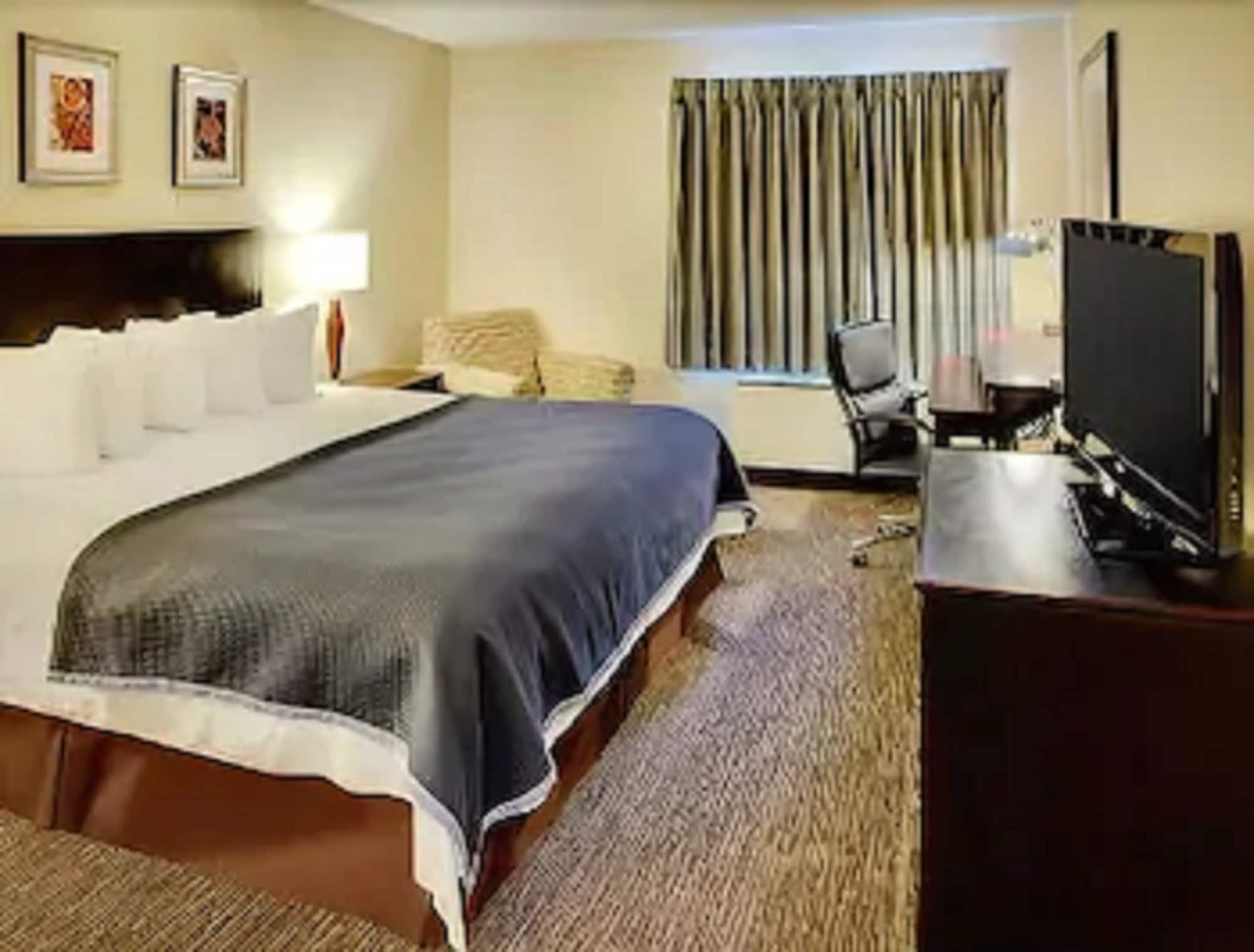 Travelodge Hotel By Wyndham Sudbury Bagian luar foto