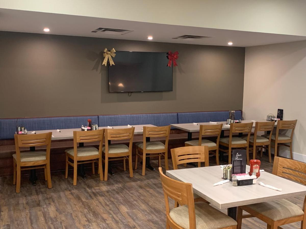 Travelodge Hotel By Wyndham Sudbury Bagian luar foto